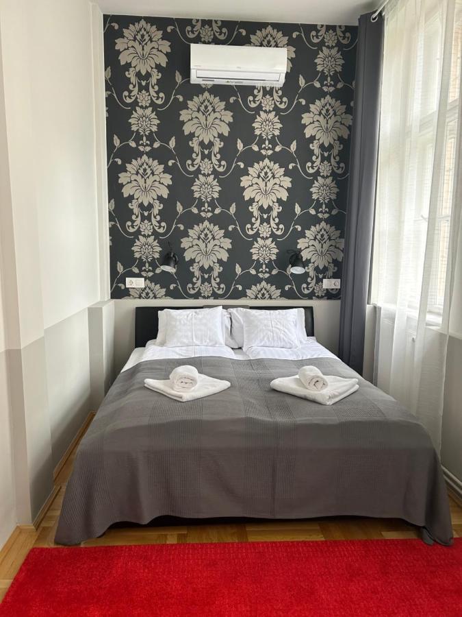 סגד Fullmoon Apartments 2 מראה חיצוני תמונה